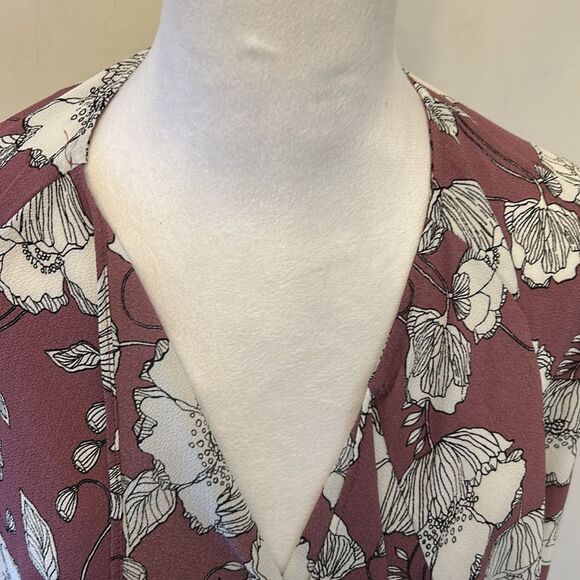 Cameo Appearance mauve white floral open lightweight cardigan Size 1X EUC - Picture 3 of 9